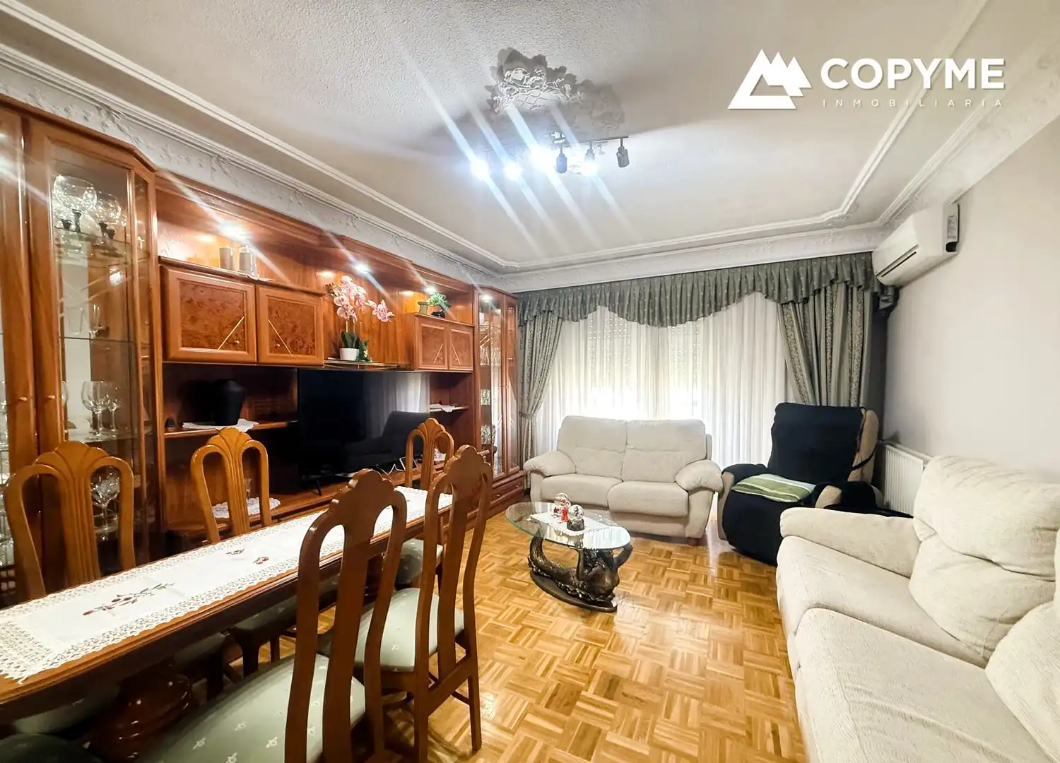 Sala de estar de Piso en venta en Torrijos con Aire acondicionado, Calefacción y Amueblado