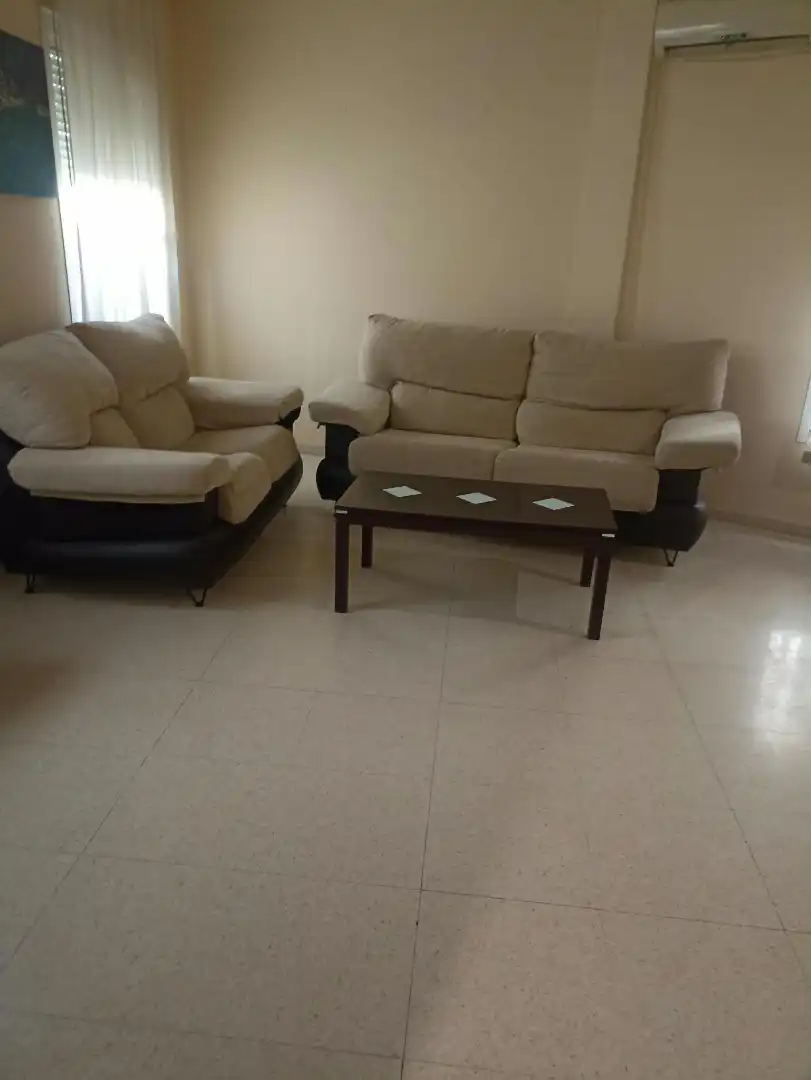 Sala d'estar de Casa o xalet en venda en Guadalcázar amb Aire condicionat, Calefacció i Moblat