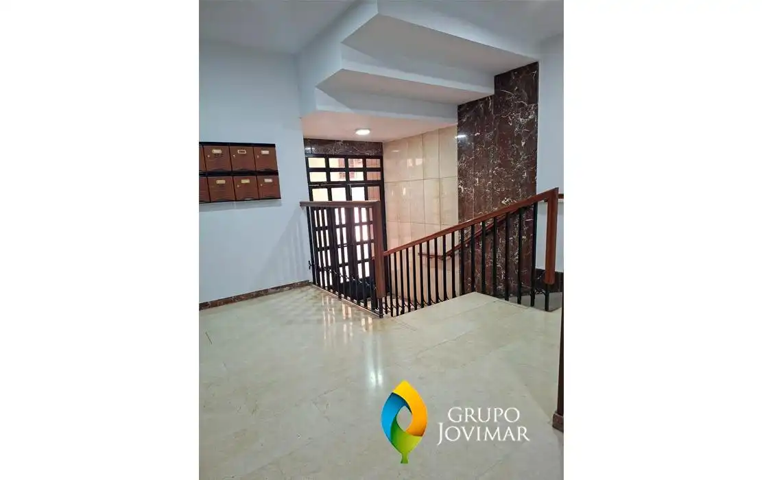 Piso en venta en Guadix con Calefacción, Terraza y Amueblado