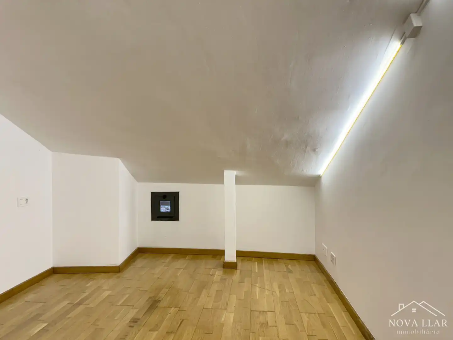 Dúplex en venta en Ripoll con Calefacción, Parquet y Horno