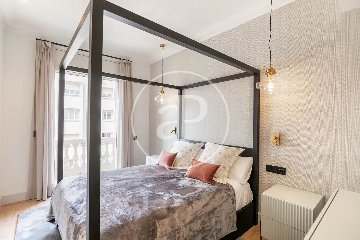 Appartamento con terrazza in affitto a Pg. de Gràcia, imagen 9