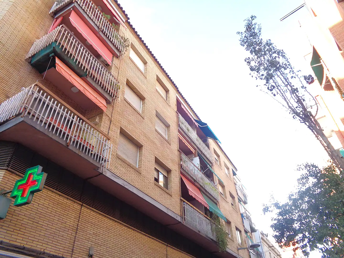 Exterior view of Garage for sale in L'Hospitalet de Llobregat  with Alarm