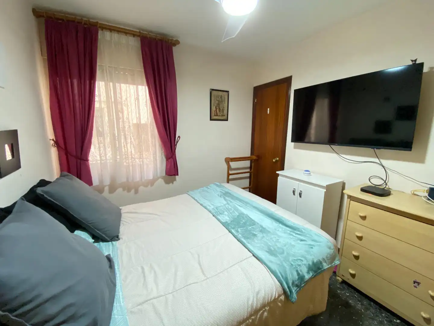 Schlafzimmer von Wohnung zum Verkauf in  Palma de Mallorca mit Klimaanlage, Abstellraum und Balkon