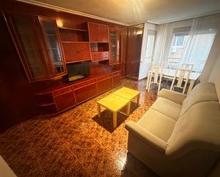 Living room of Flat for sale in Cuenca Capital  with Heating, Storage room and Furnished