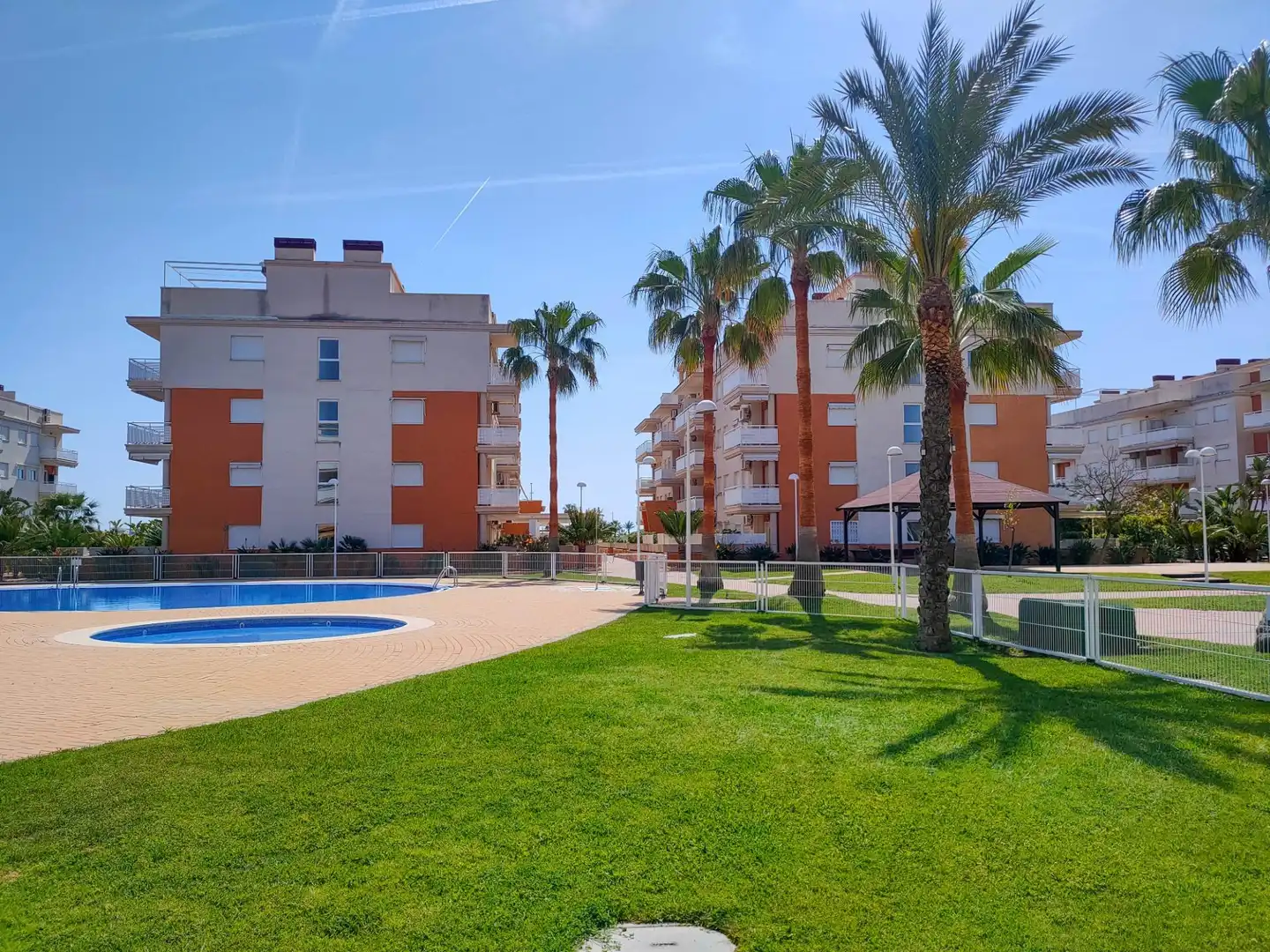 Piscina de Ático en venta en Almenara, Castellón