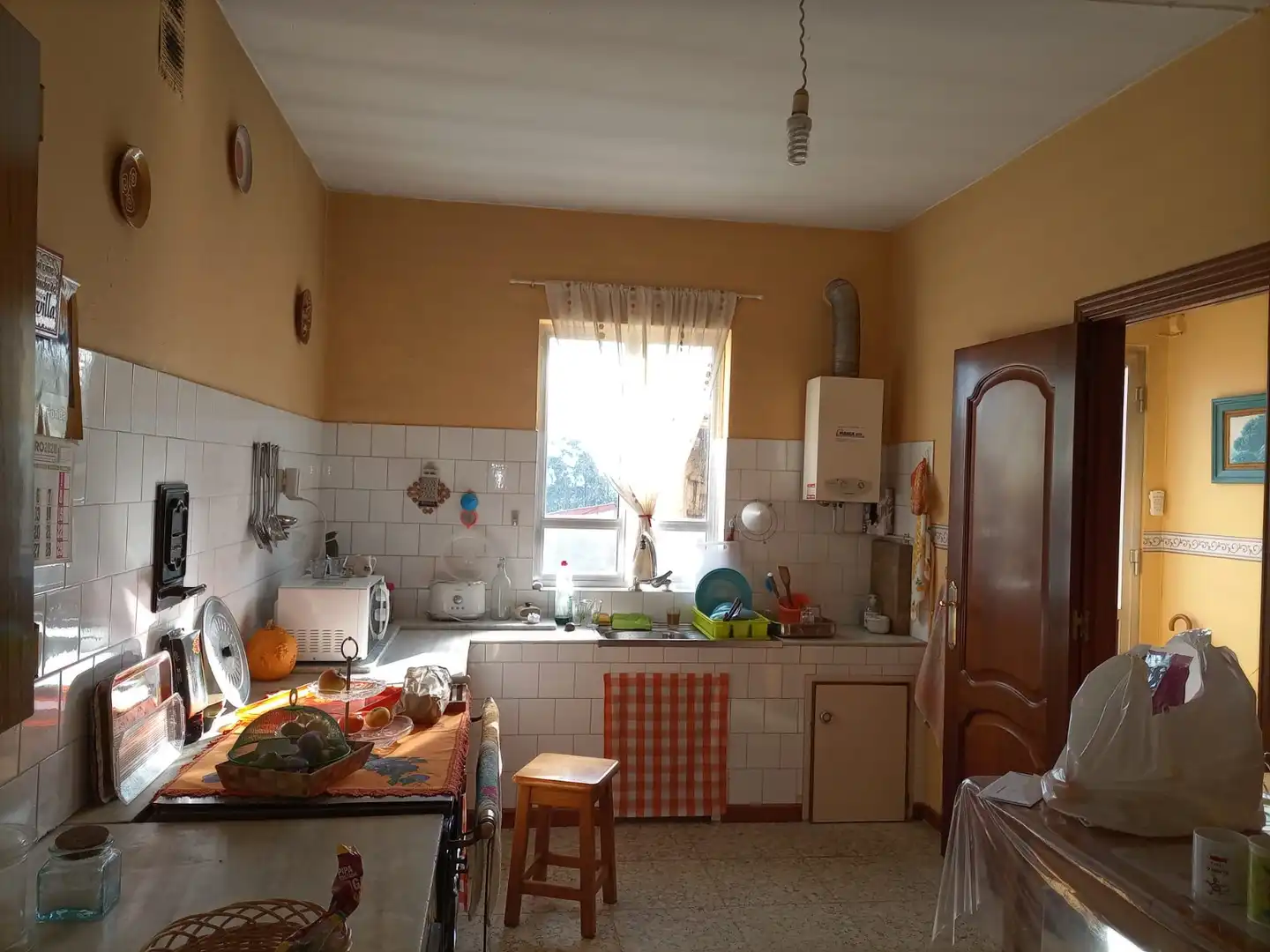 Cuina de Casa o xalet en venda en Malpica de Bergantiños amb Moblat