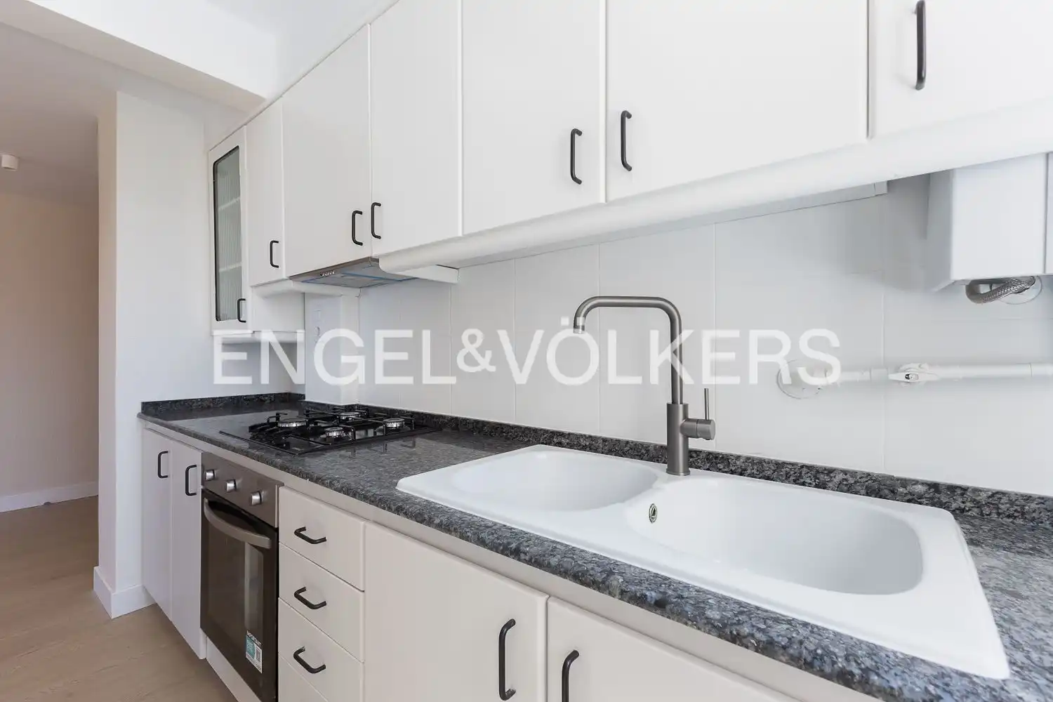 Cocina de Piso de alquiler en Valencia con Aire acondicionado y Calefacción