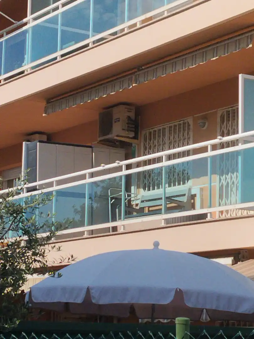 Pis amb piscina en venda a Carrer Segre, imagen 2