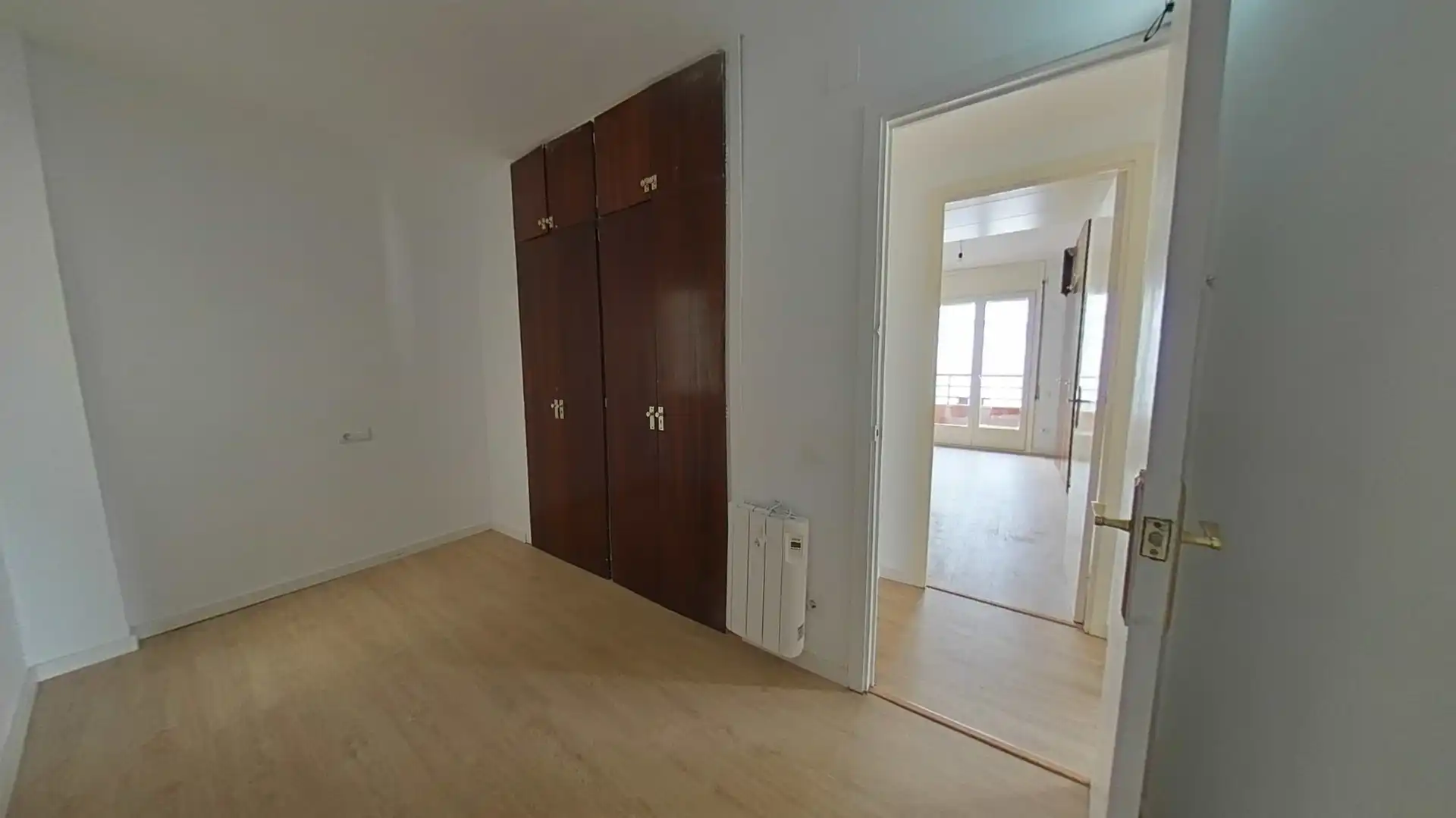 Habitación de Piso en venta en Barcelona con Calefacción