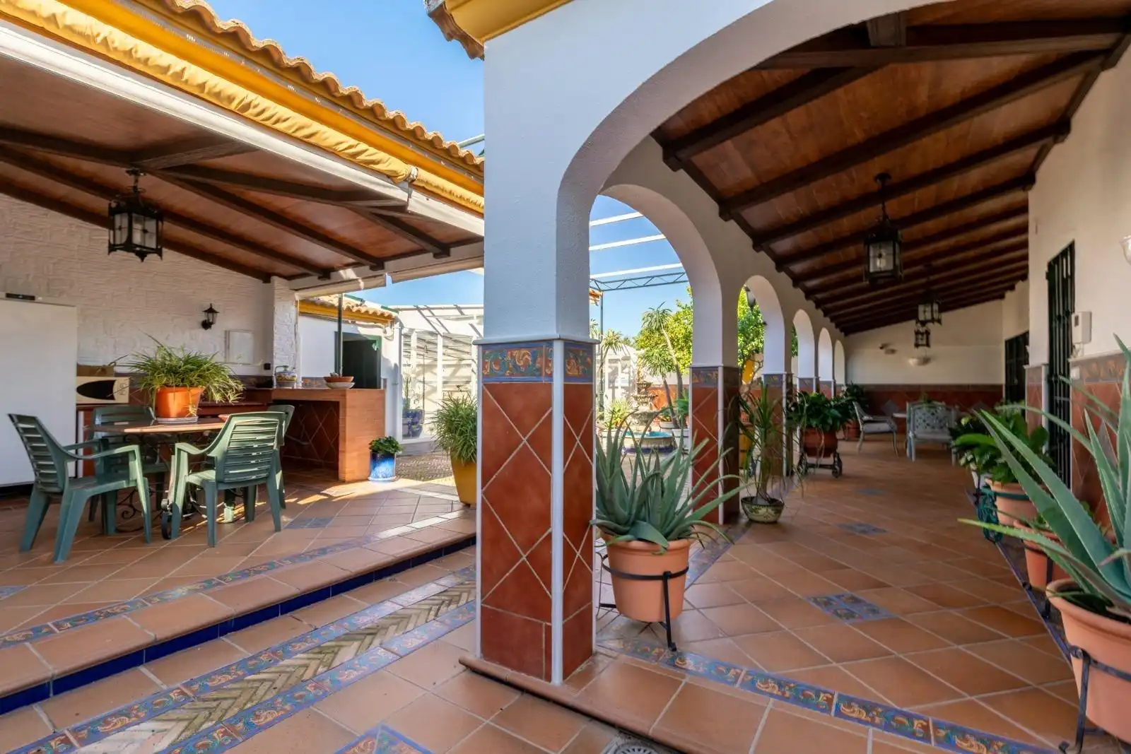 Chalet con terraza en venta en Sanlúcar la Mayor, imagen 74