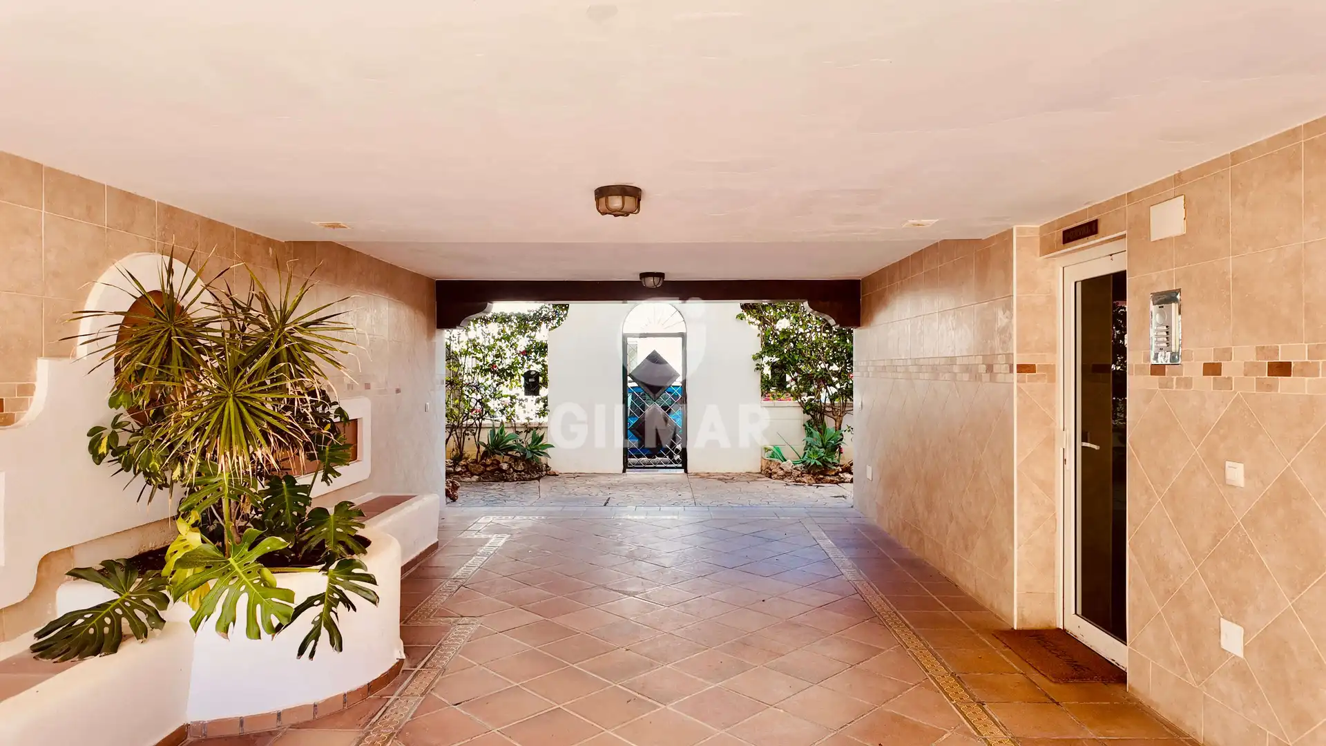 Ático en venta en Torremolinos con Calefacción, Jardín privado y Trastero