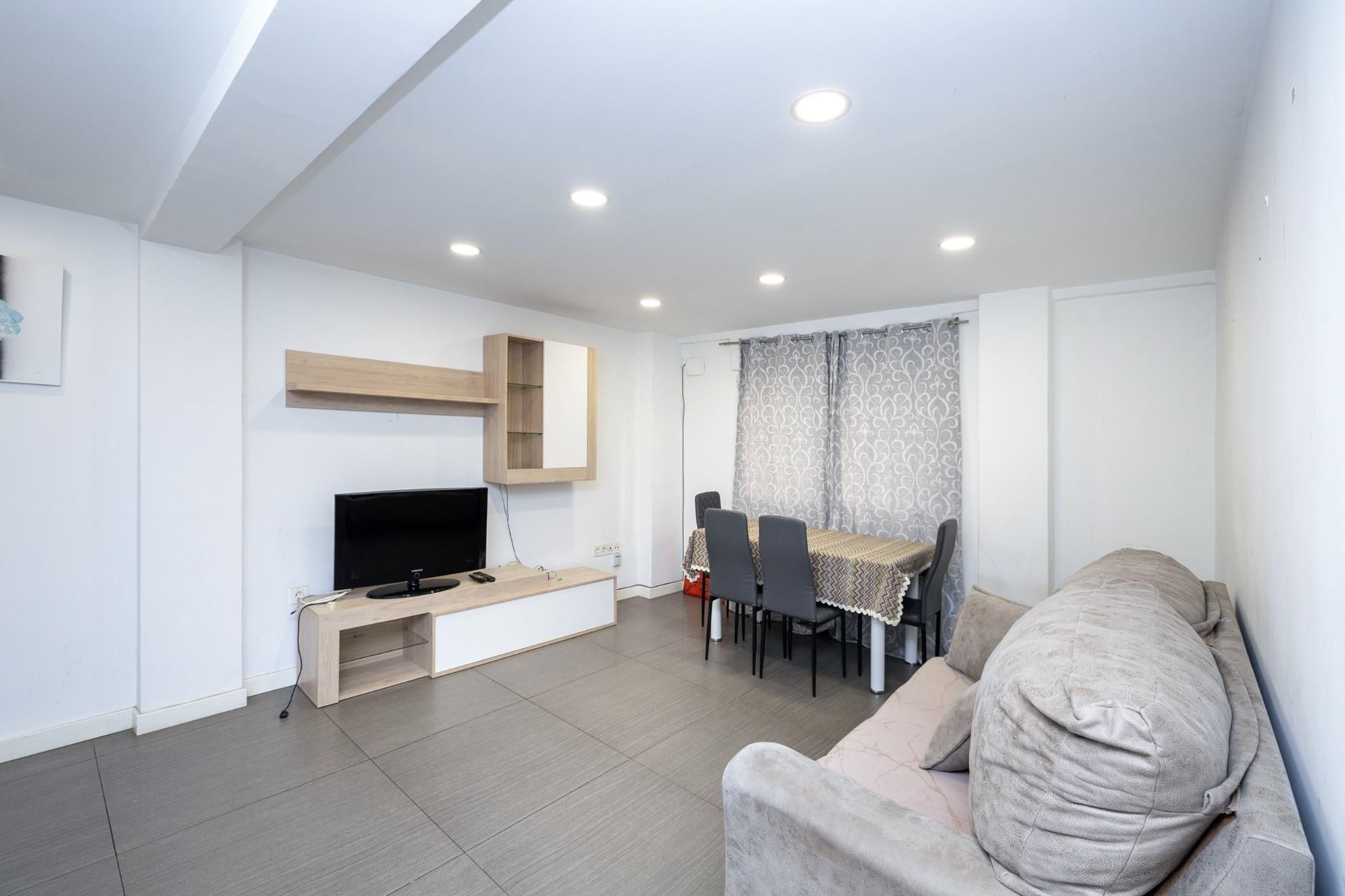 Flat for sale in Calle JUAN DE LA CIERVA, Barrio de Zaidín, Zaidín