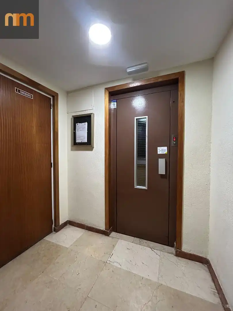 Flat for sale in Calle ALONDRA, Vista Alegre