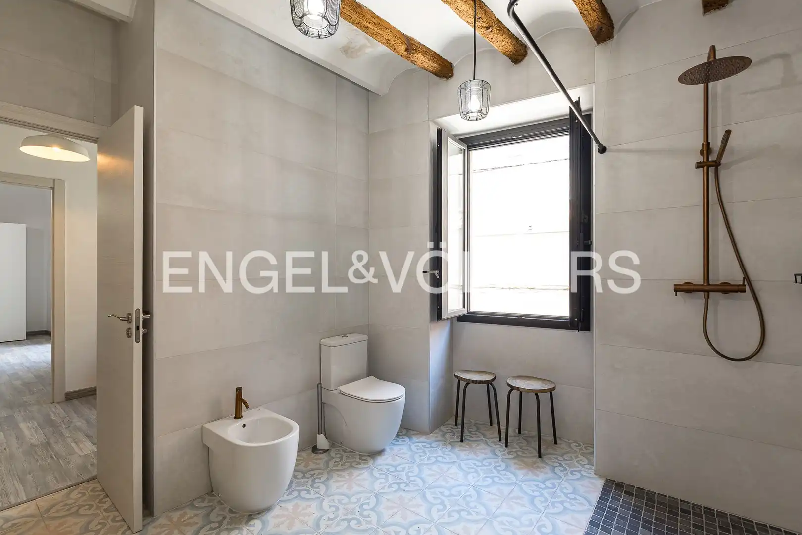 Badezimmer von Haus oder Chalet zum Verkauf in Constantí mit Klimaanlage, Heizung und Parkett