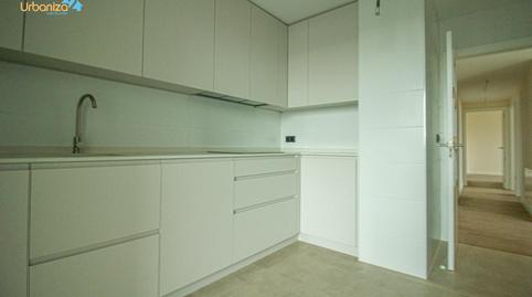 Foto 4 de Apartamento de alquiler en Avenida de Adolfo Díaz Ambrona, 1, La Estación, Badajoz Capital