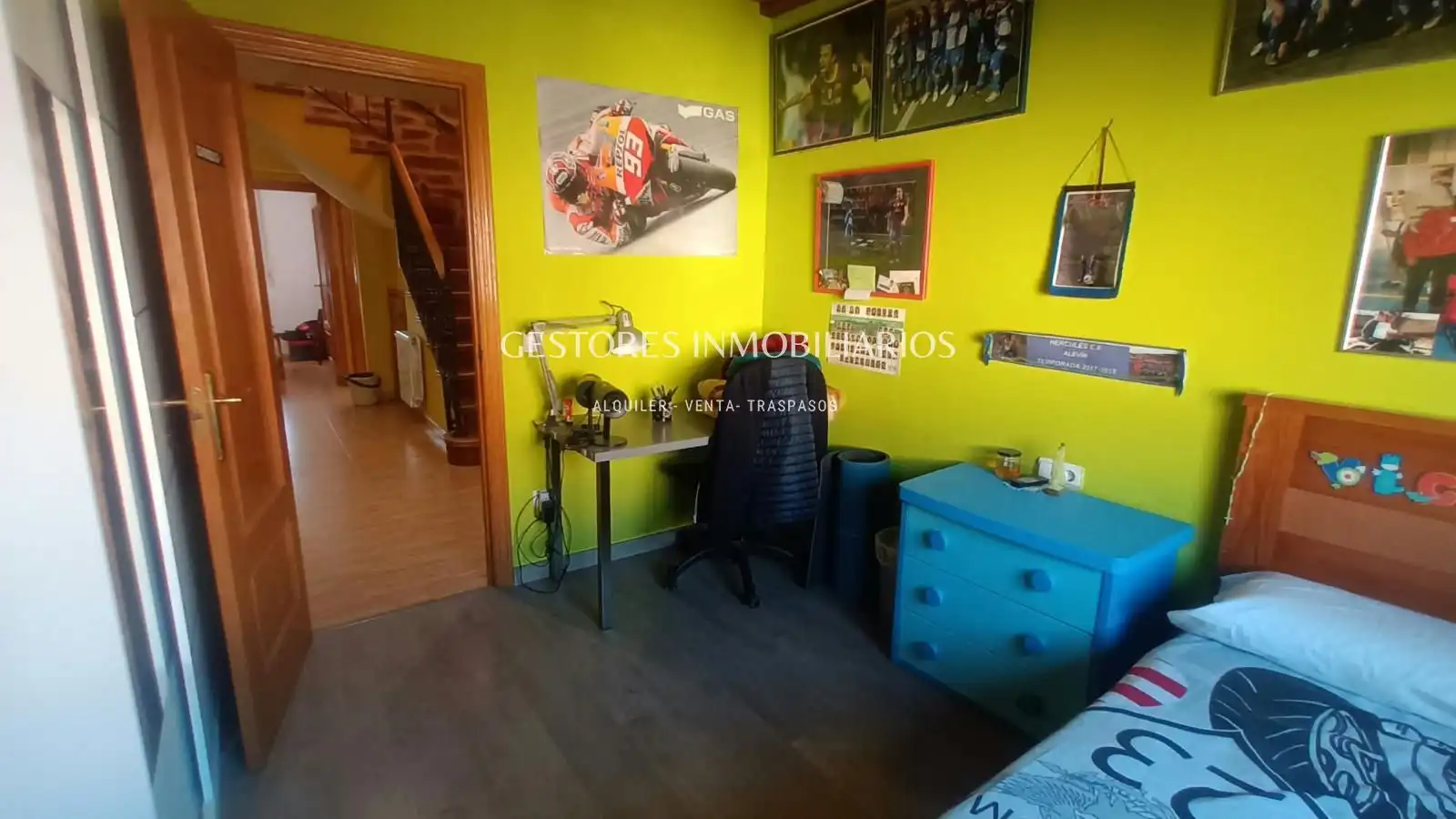 Maisonette zum Verkauf in Cocentaina mit Klimaanlage, Heizung und Terrasse