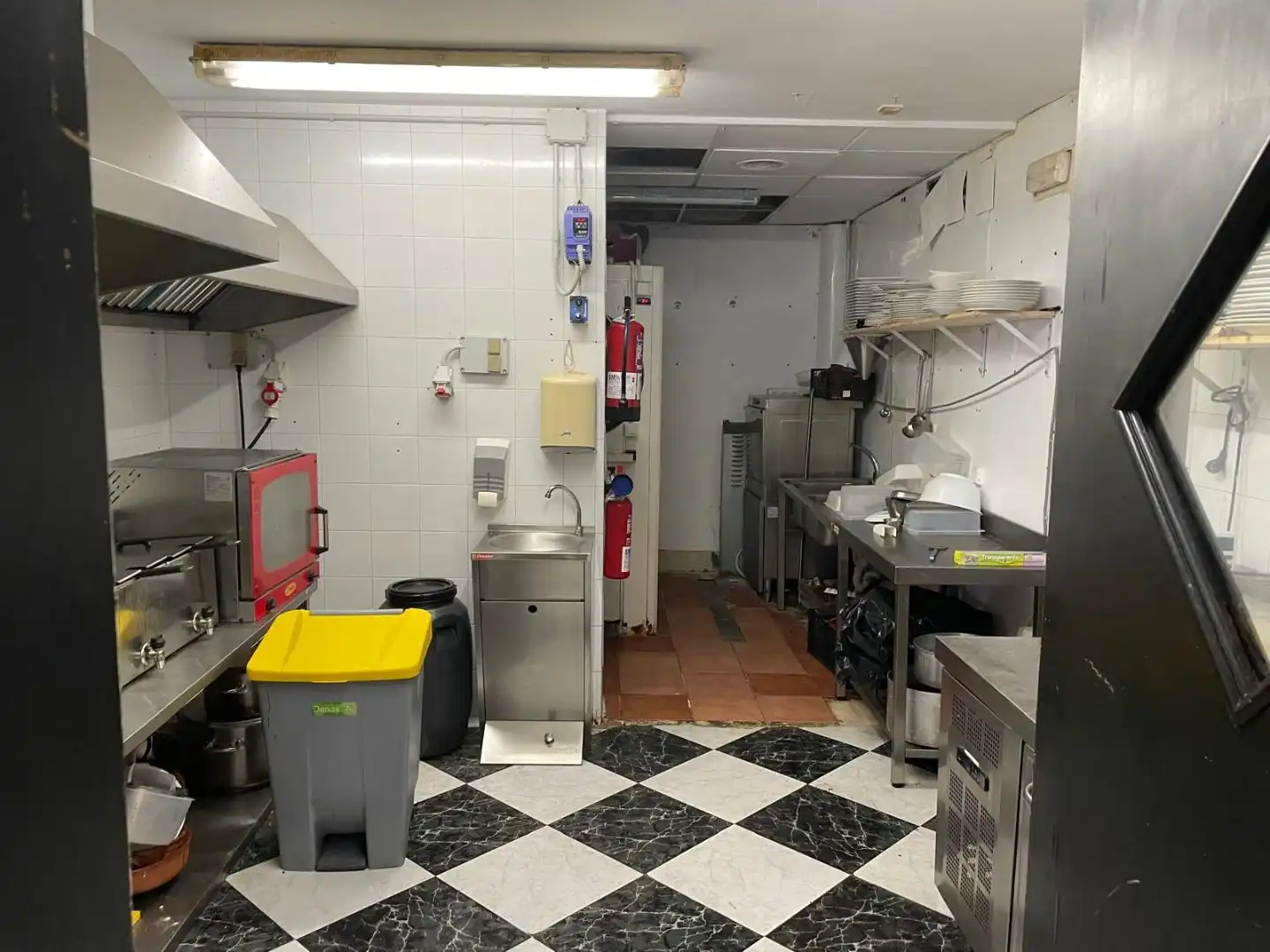 Cuina de Local de lloguer en Ciutadella de Menorca