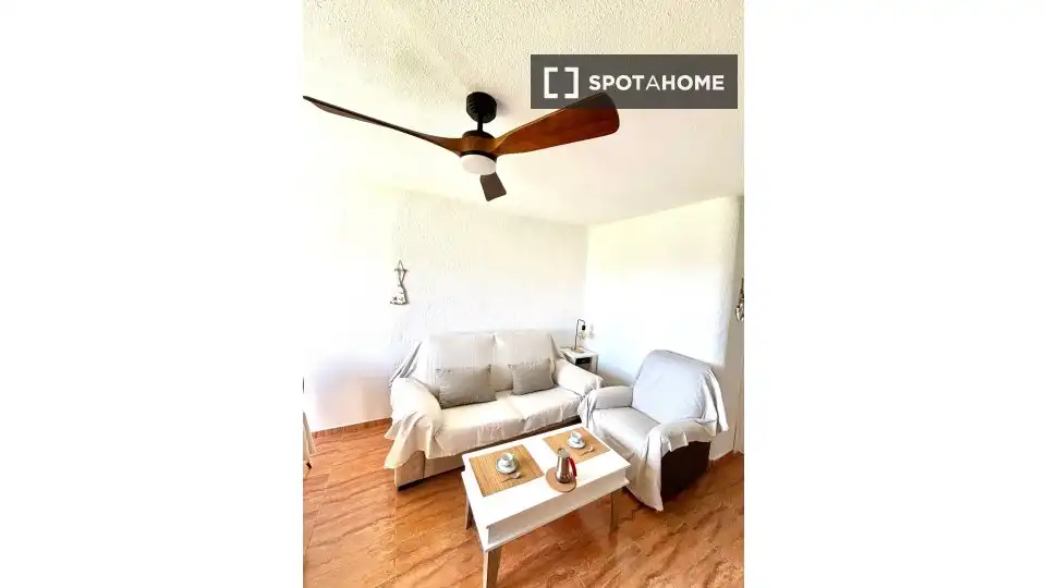 Habitación en Aguadulce Sur