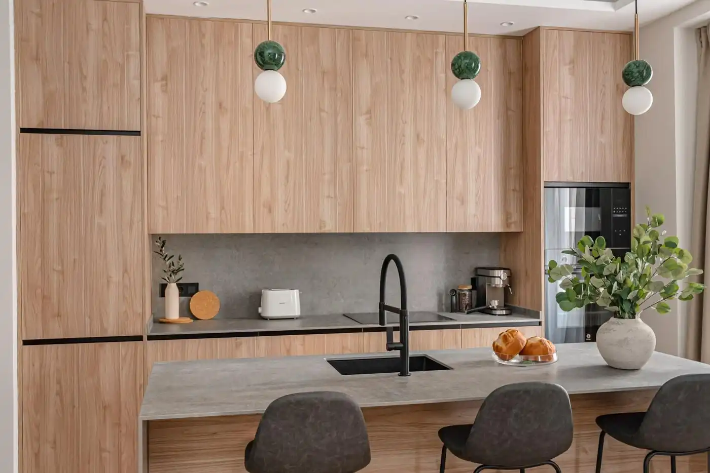 Küche von Wohnung zum Verkauf in Madrid mit Klimaanlage und Heizung