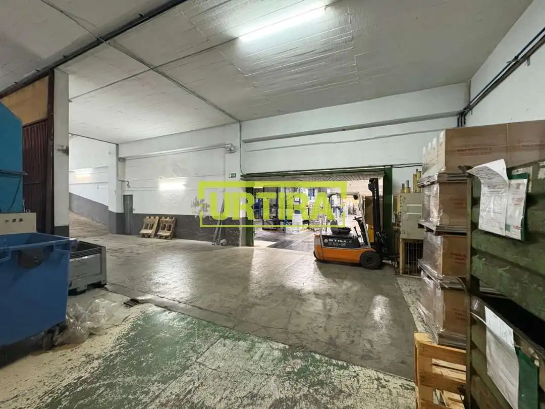 Nave industrial de alquiler en Irun 