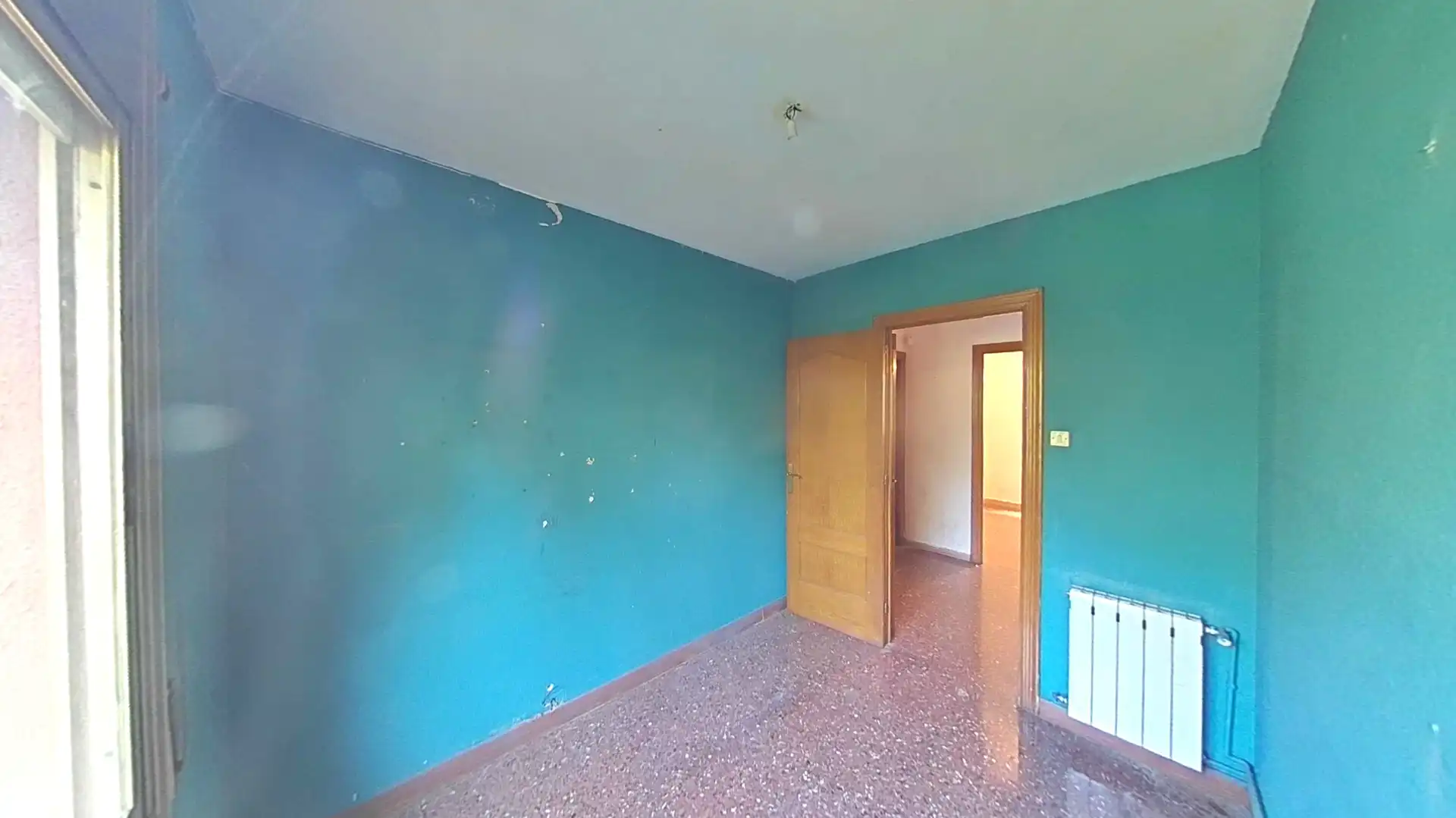 Dormitori de Apartament en venda en Terrassa amb Aire condicionat i Balcó