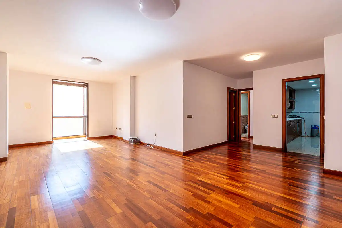 Sala de estar de Piso en venta en Arrecife con Terraza y Balcón