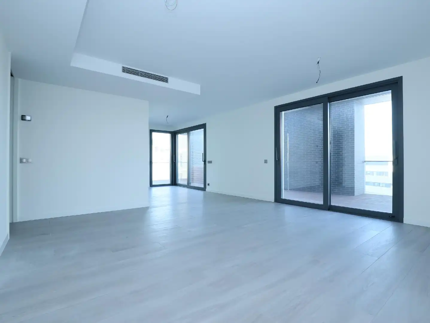 Ático en venta en Esplugues de Llobregat con Aire acondicionado, Calefacción y Jardín privado