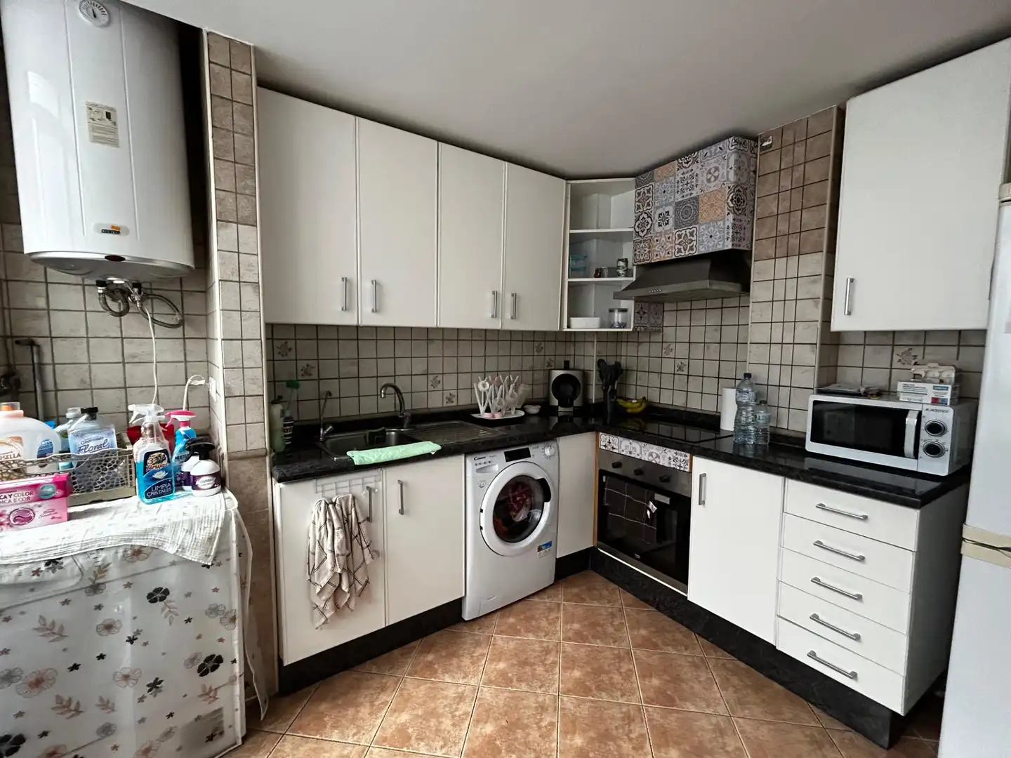 Cocina de Piso en venta en Alicante / Alacant con Aire acondicionado y Balcón