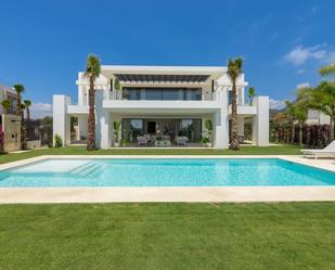 Garden of House or chalet for sale in Marbella  with Air Conditioner, Terrace and Swimming Pool