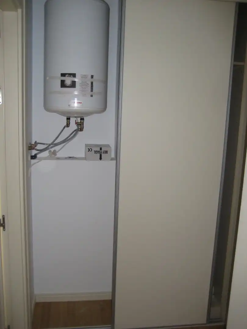 Baño de Piso en venta en Fuensalida con Aire acondicionado, Calefacción y Terraza