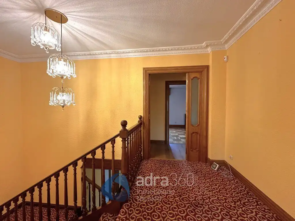 Houses for sale in Lardero  with Air Conditioner, Heating and Private garden