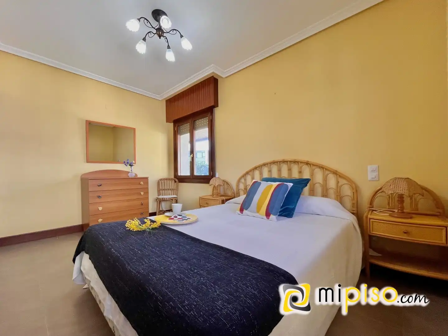 Habitación de Casa o chalet en venta en Santoña con Calefacción