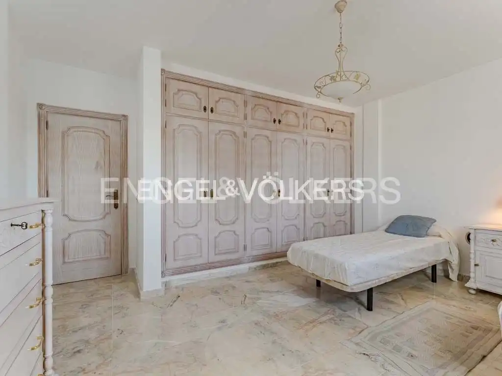 Houses for sale in Marazul - Ricasa