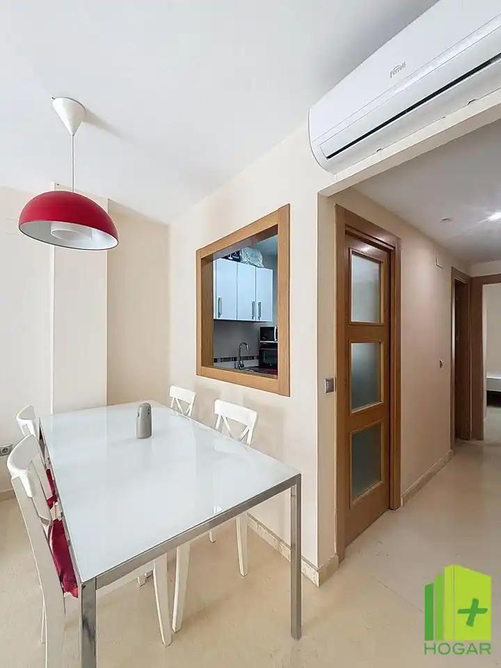 Menjador de Apartament en venda en Jaén amb Aire condicionat i Balcó