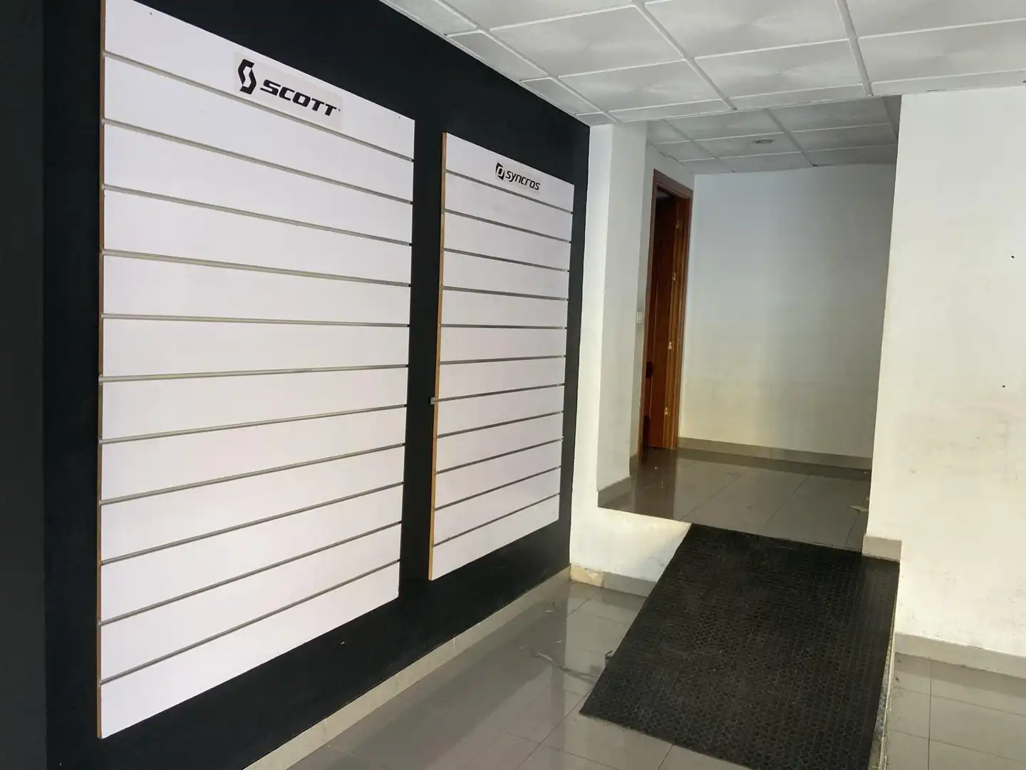 Local comercial en venta en Avenida de Carlos III, imagen 12