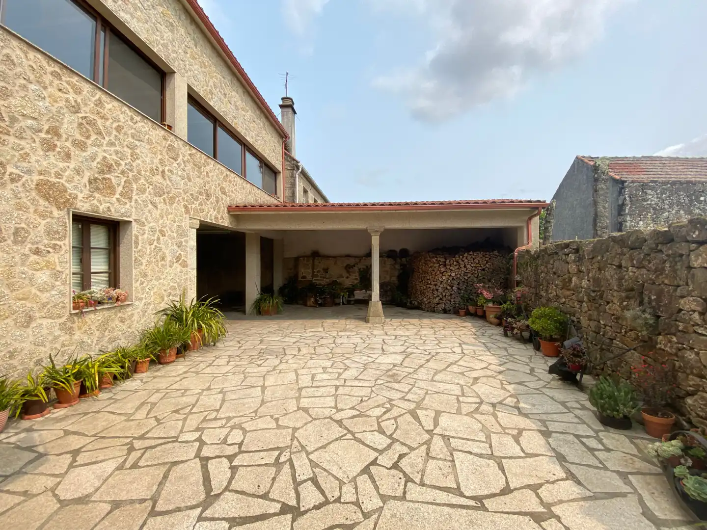 Exterior view of Houses for sale in A Estrada   with Heating, Private garden and Terrace
