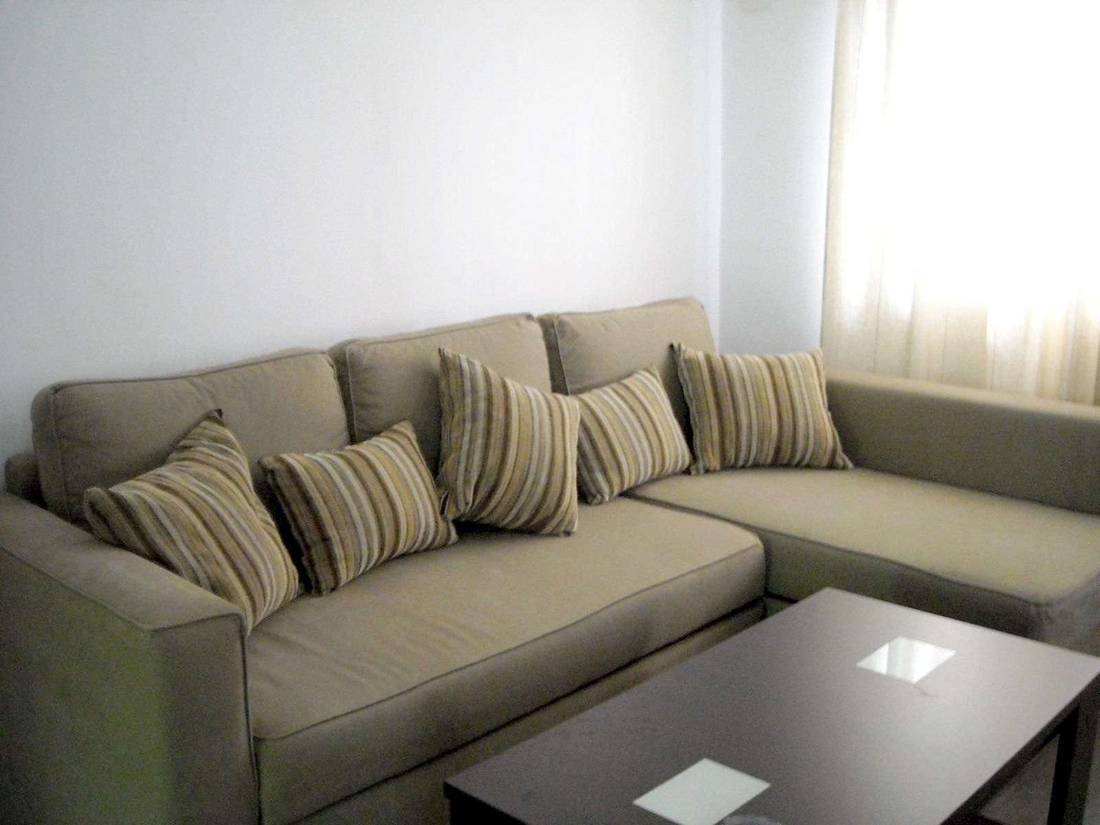 Sala d'estar de Pis de lloguer en  Cádiz Capital