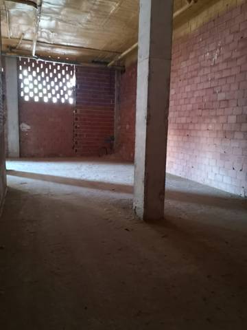 Local comercial en Alquiler en Juan Carlos I