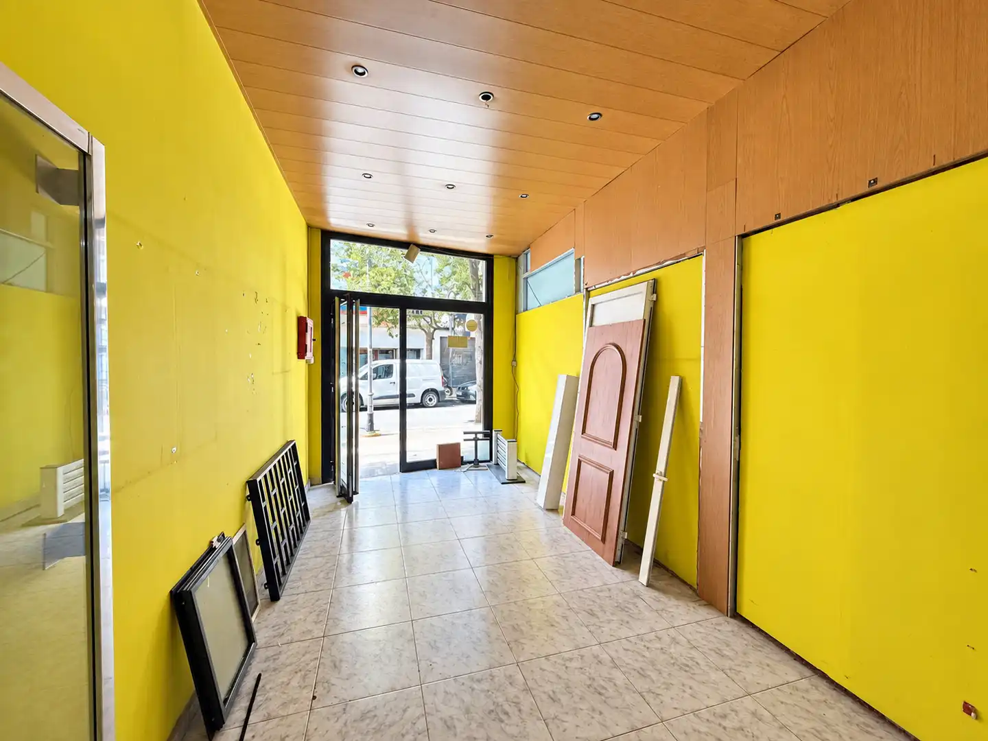 Local comercial en venda a Carrer de Joaquim Rubió i Ors, imagen 3