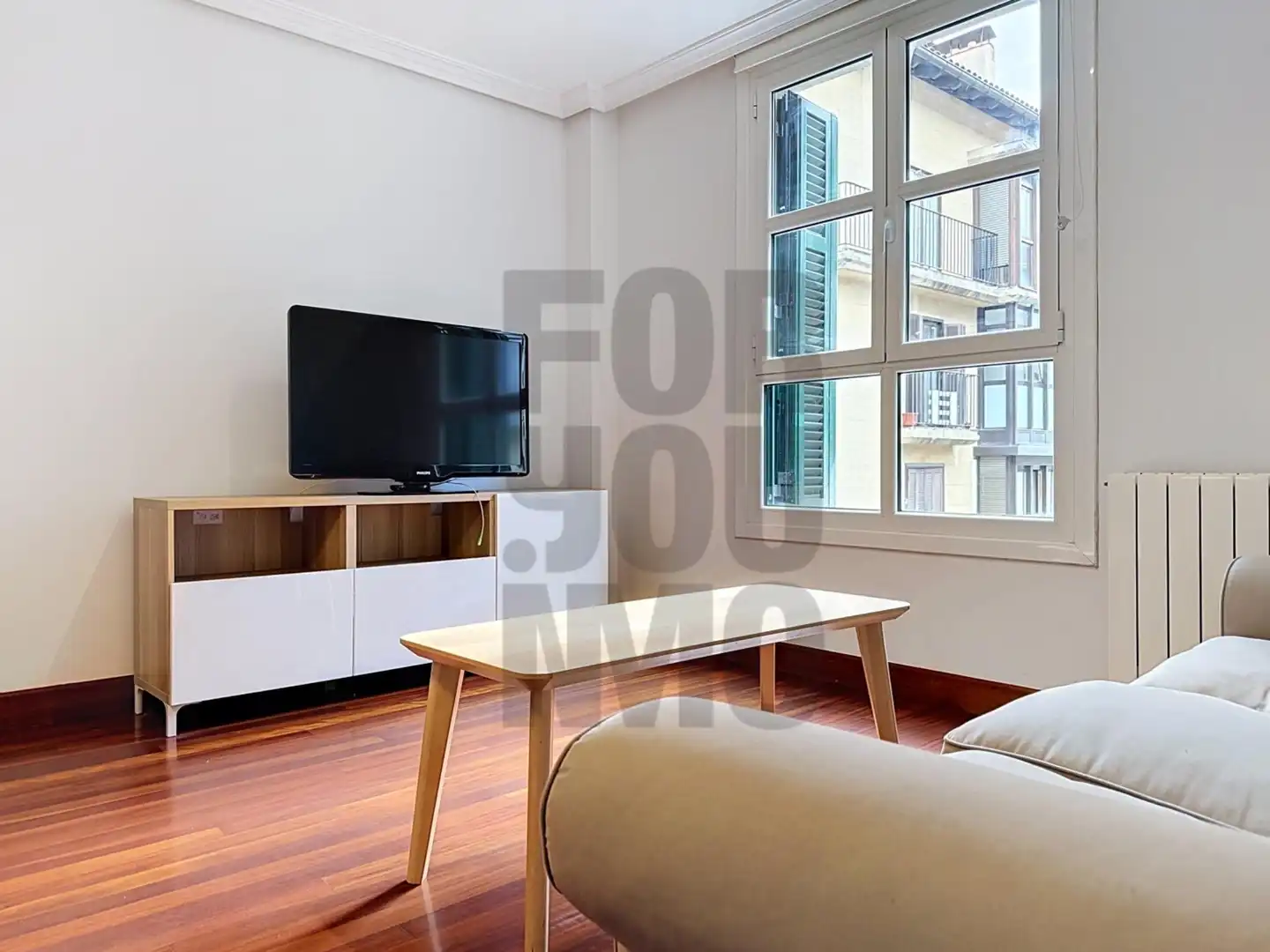 Sala de estar de Piso en venta en Irun  con Calefacción, Trastero y Balcón