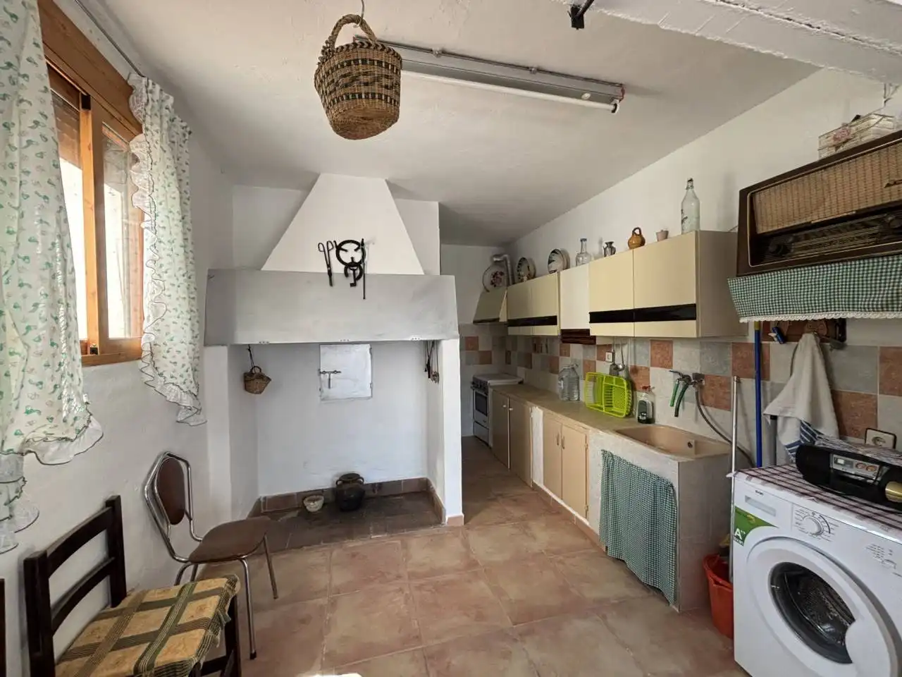Cocina de Finca rústica en venta en María con Calefacción y Jardín privado