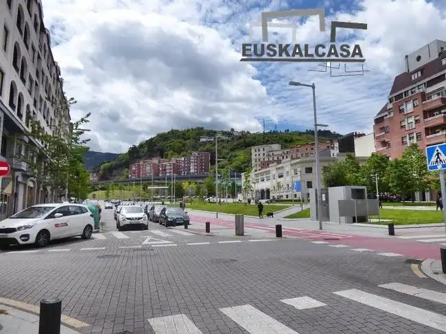 Business premises for sale in Basurtu - Zorrotza, imagen 2