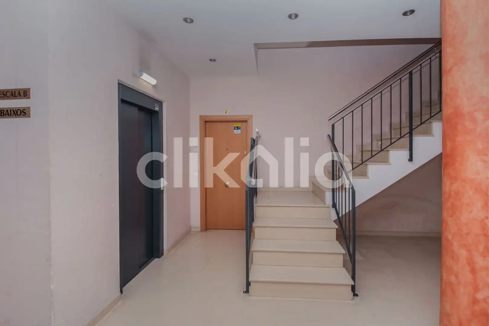 Wohnung zum Verkauf in La Pobla de Montornès   mit Klimaanlage, Heizung und Terrasse