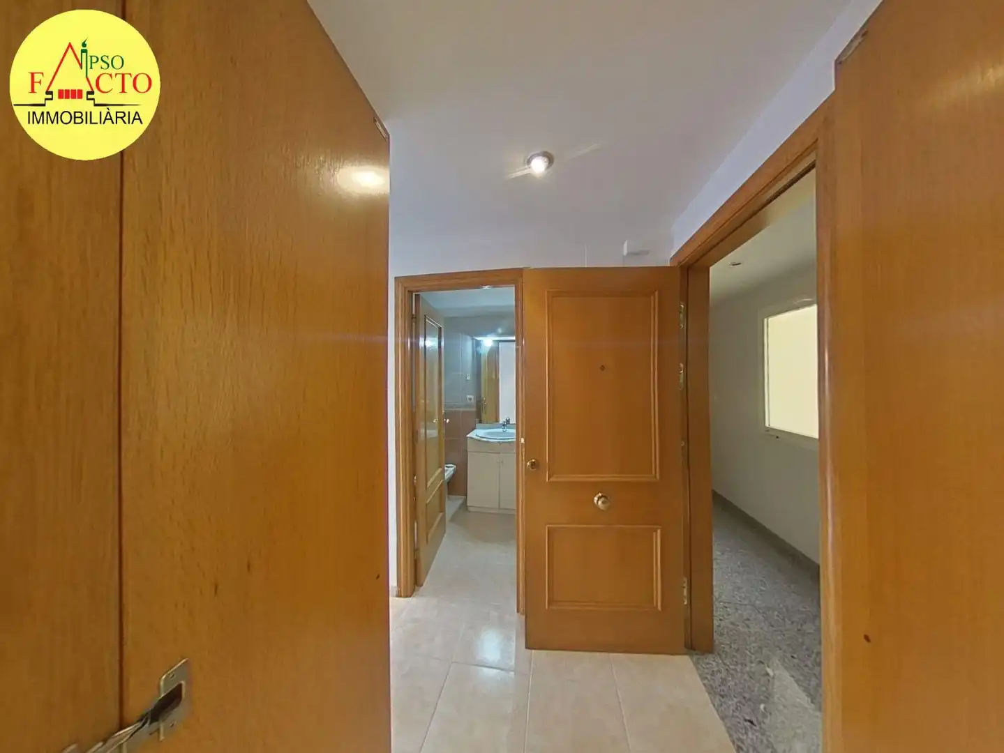 Piso en venta en Girona con Calefacción