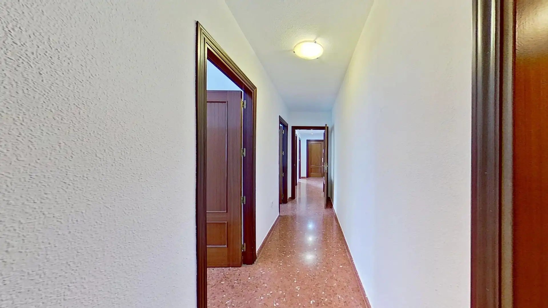 Piso en venta en Motril con Balcón