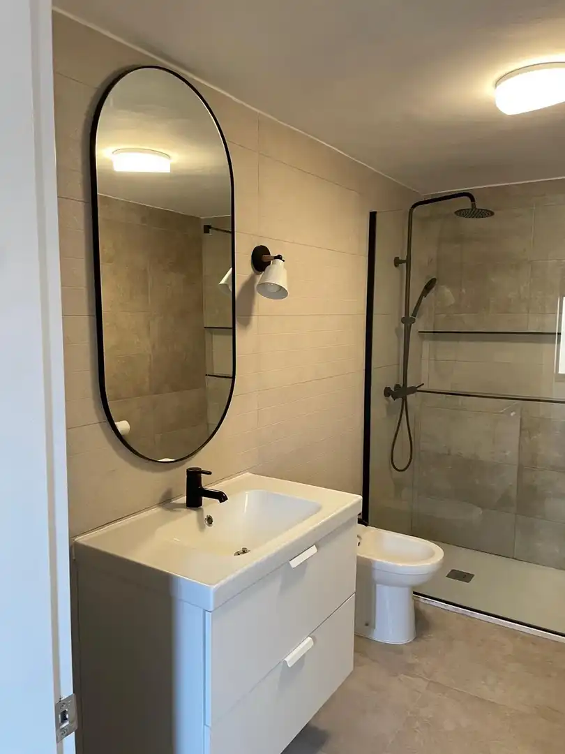 Baño de Casa o chalet de alquiler en Algeciras con Aire acondicionado