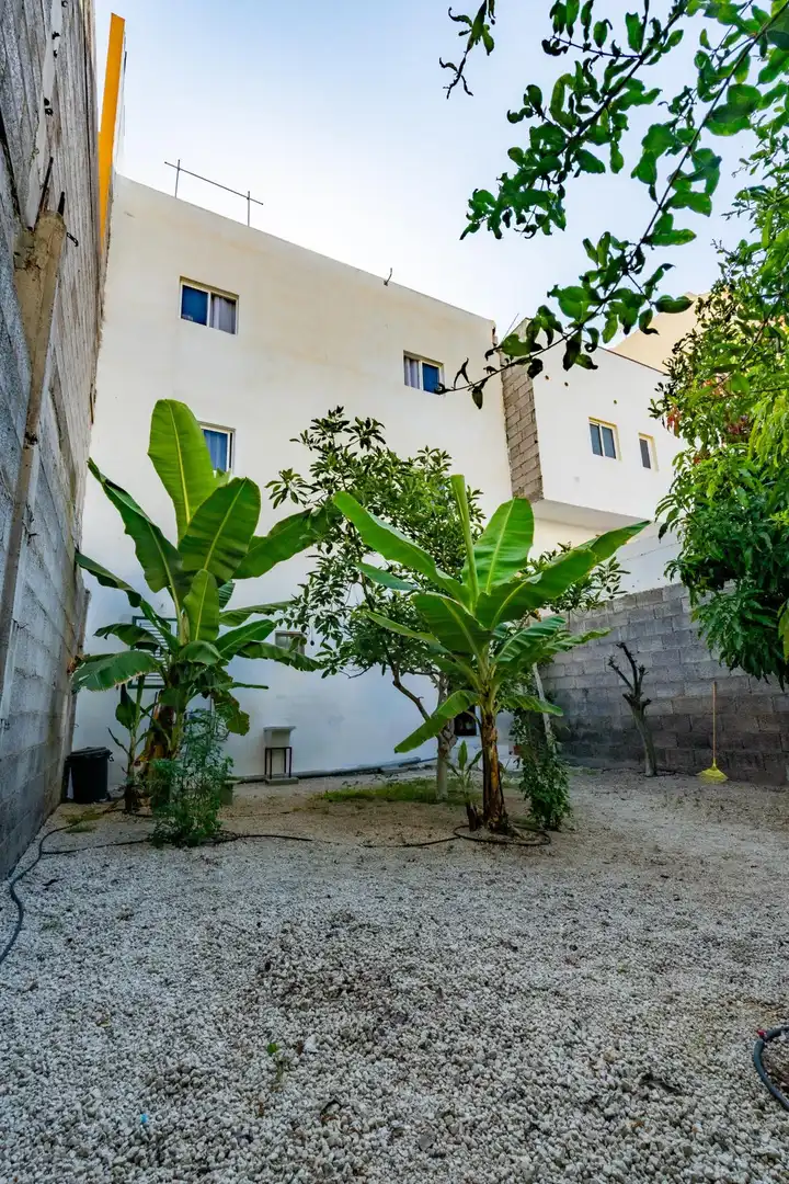 Vista exterior de Edificio en venta en Arona