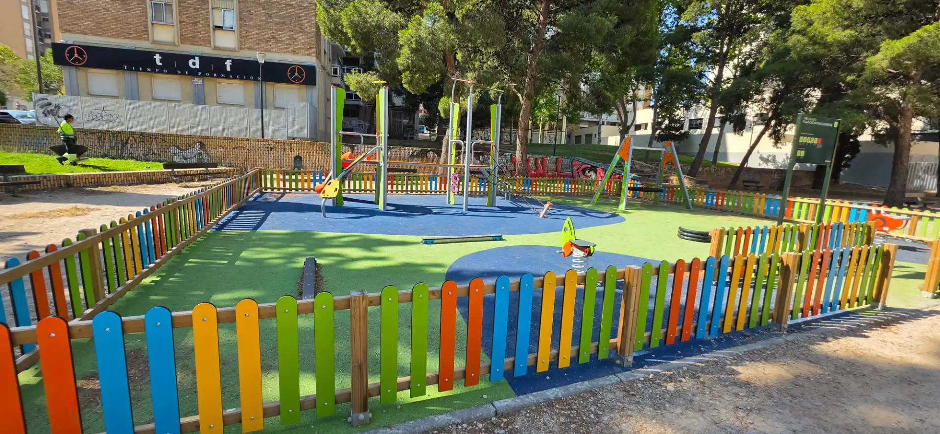 Vista exterior de Pis en venda en Zaragoza amb Aire condicionat, Calefacció i Jardí privat