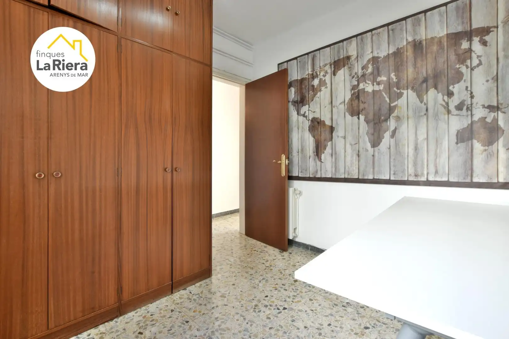 Wohnung zum Verkauf in Arenys de Mar mit Klimaanlage, Heizung und Terrasse