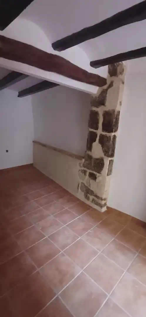 Casa adosada en venta en Horta de Sant Joan con Balcón